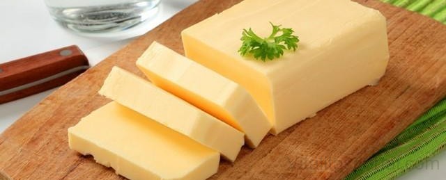 Azt  margarint használjuk, amely csökkenti a koleszterinszintet.  Van ilyen?
