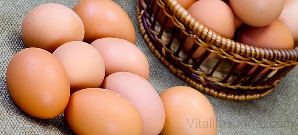 A tojás és a hús fehérjékben igen gazdagok, ezért bátran fogyasszuk őket! 