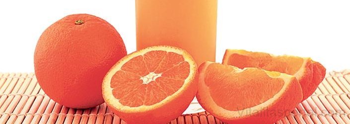 Vigyázat! A narancséltől még nem leszünk egészségesek, hiába mondják. Helyette facsarjunk ki egy narancsot, hiszen úgy több C-vitamint nyerhetünk belőle.