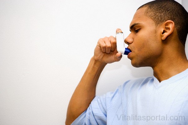 A heves asztmás rohamot ko­molyan kell venni!