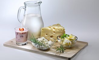 A csontok számára a tejivás és a kalcium­tabletták a legfonto­sabbak?